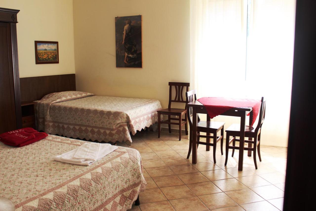 Ianus Guest House Rome Buitenkant foto