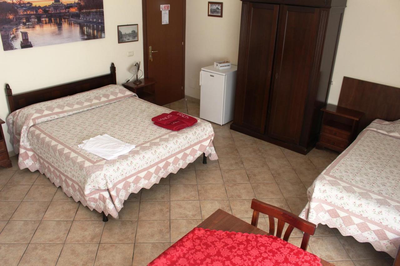 Ianus Guest House Rome Buitenkant foto