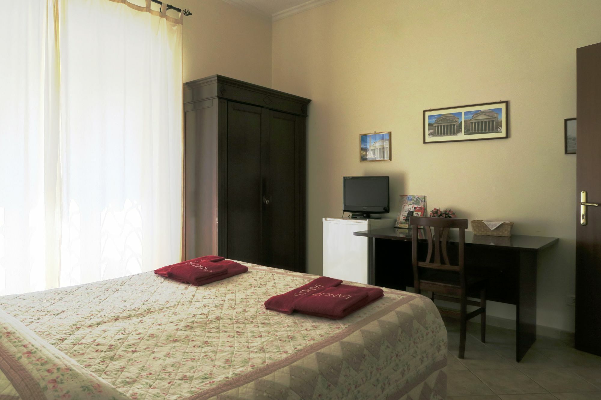 Ianus Guest House Rome Buitenkant foto